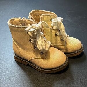 Cat n Jack Target Gold Glitter Kids Combat boots sz-5
